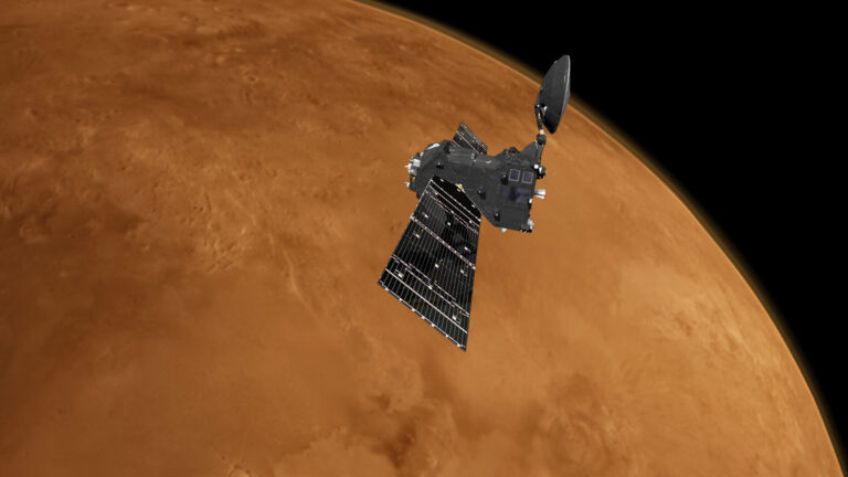 Mars’ın Büyük Kanyonunda Su Keşfedildi